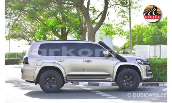 Buy Import Toyota Land Cruiser Other Car in Import - Dubai in Great Comore Buy Import Toyota Land Cruiser Other Car in Import - Dubai in Great Comore