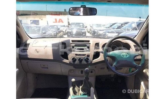 Buy Import Toyota Hilux Black Car in Import - Dubai in Great Comore Buy Import Toyota Hilux Black Car in Import - Dubai in Great Comore