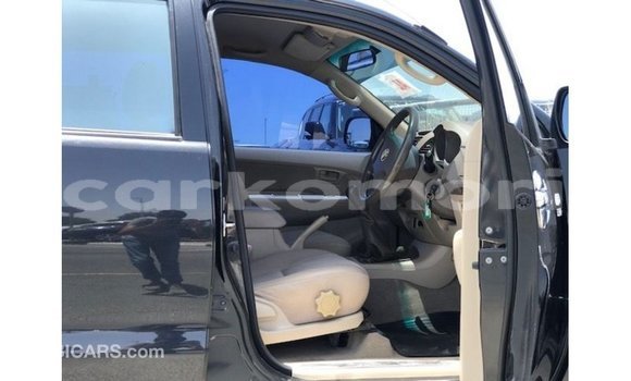 Buy Import Toyota Hilux Black Car in Import - Dubai in Great Comore Buy Import Toyota Hilux Black Car in Import - Dubai in Great Comore