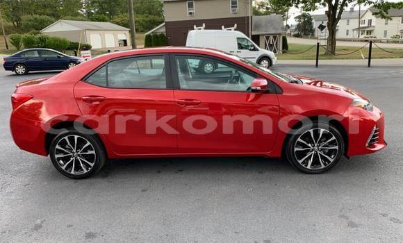 Acheter Occasion Voiture Toyota Corolla Rouge à Fomboni, Mohéli Acheter Occasion Voiture Toyota Corolla Rouge à Fomboni, Mohéli