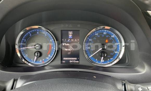 Acheter Occasion Voiture Toyota Corolla Rouge à Fomboni, Mohéli Acheter Occasion Voiture Toyota Corolla Rouge à Fomboni, Mohéli