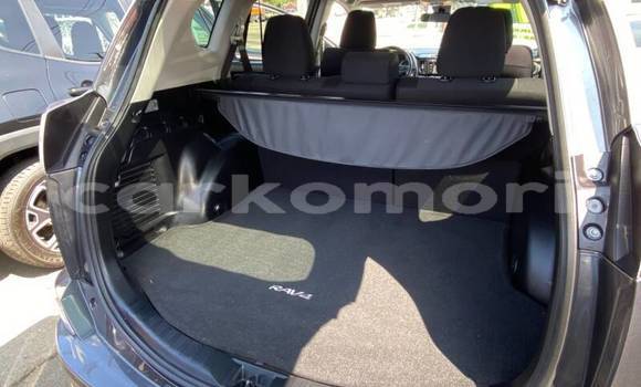 Acheter Occasion Voiture Toyota RAV4 Beige à Mitsamiouli, Njazidja Acheter Occasion Voiture Toyota RAV4 Beige à Mitsamiouli, Njazidja