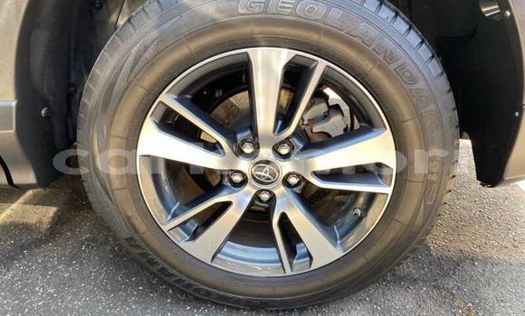 Acheter Occasion Voiture Toyota RAV4 Beige à Mitsamiouli, Njazidja Acheter Occasion Voiture Toyota RAV4 Beige à Mitsamiouli, Njazidja