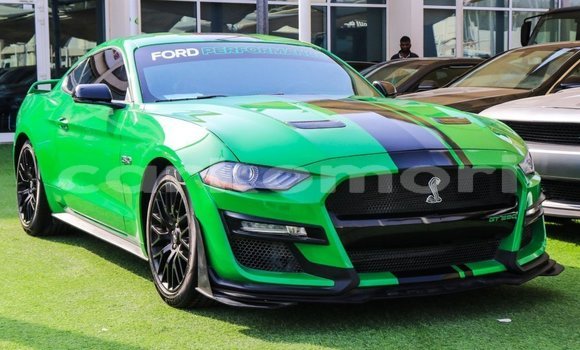 Buy Import Ford Mustang Green Car in Import - Dubai in Great Comore