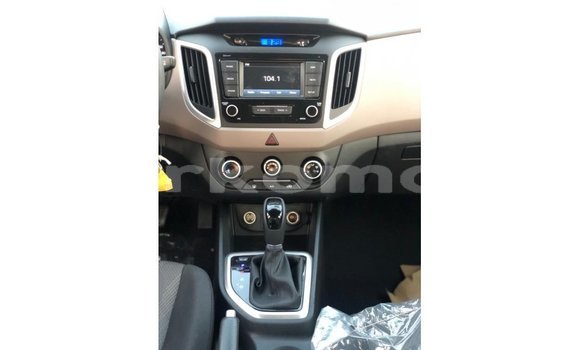 Acheter Import Voiture Hyundai Creta Bleu à Import - Dubai, Grande Comore Acheter Import Voiture Hyundai Creta Bleu à Import - Dubai, Grande Comore
