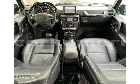 Buy Import Mercedes-Benz 190 Blue Car in Import - Dubai in Great Comore Buy Import Mercedes-Benz 190 Blue Car in Import - Dubai in Great Comore