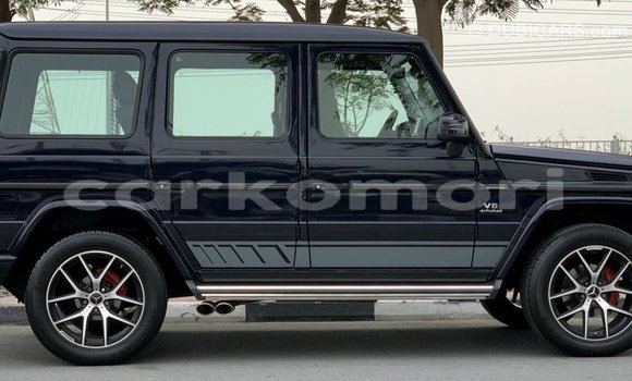 Buy Import Mercedes-Benz 190 Blue Car in Import - Dubai in Great Comore Buy Import Mercedes-Benz 190 Blue Car in Import - Dubai in Great Comore