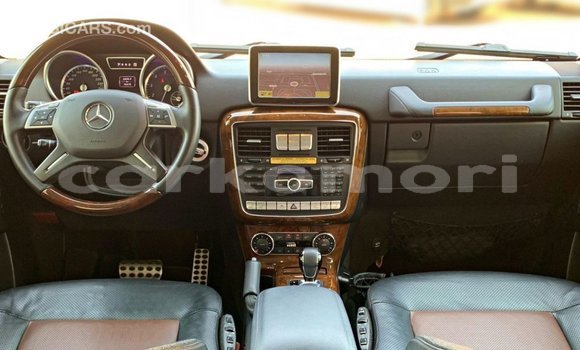 Buy Import Mercedes-Benz 190 White Car in Import - Dubai in Great Comore Buy Import Mercedes-Benz 190 White Car in Import - Dubai in Great Comore