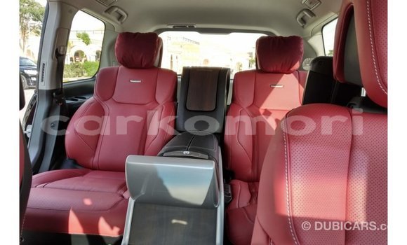 Buy Import Toyota Land Cruiser Black Car in Import - Dubai in Great Comore Buy Import Toyota Land Cruiser Black Car in Import - Dubai in Great Comore