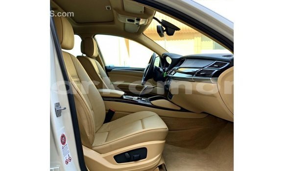 Buy Import BMW X6 White Car in Import - Dubai in Great Comore Buy Import BMW X6 White Car in Import - Dubai in Great Comore