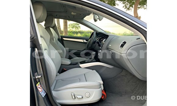 Buy Import Audi 100 Other Car in Import - Dubai in Great Comore Buy Import Audi 100 Other Car in Import - Dubai in Great Comore