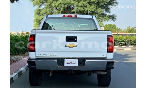 Buy Import Chevrolet Silverado White Car in Import - Dubai in Great Comore Buy Import Chevrolet Silverado White Car in Import - Dubai in Great Comore