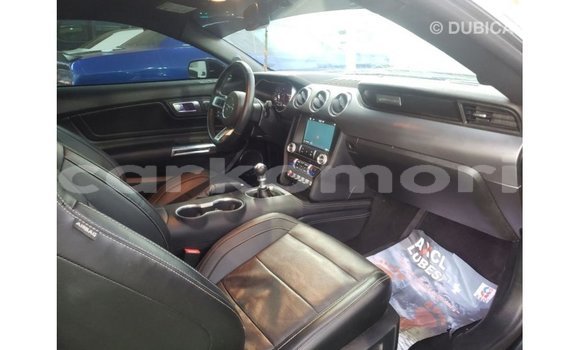 Acheter Import Voiture Ford Mustang Noir à Import - Dubai, Grande Comore Acheter Import Voiture Ford Mustang Noir à Import - Dubai, Grande Comore