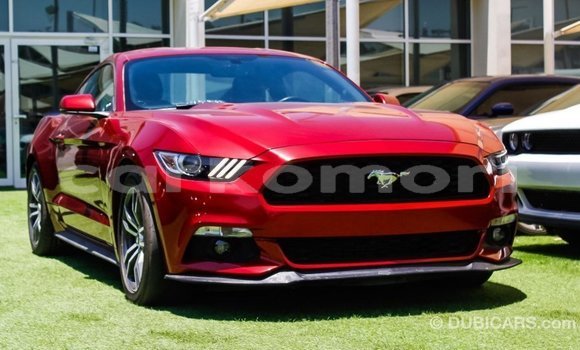 Acheter Import Voiture Ford Mustang Rouge à Import - Dubai, Grande Comore Acheter Import Voiture Ford Mustang Rouge à Import - Dubai, Grande Comore