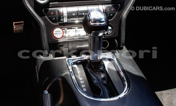 Acheter Import Voiture Ford Mustang Rouge à Import - Dubai, Grande Comore Acheter Import Voiture Ford Mustang Rouge à Import - Dubai, Grande Comore