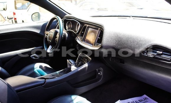 Acheter Import Voiture Dodge Challenger Autre à Import - Dubai, Grande Comore Acheter Import Voiture Dodge Challenger Autre à Import - Dubai, Grande Comore