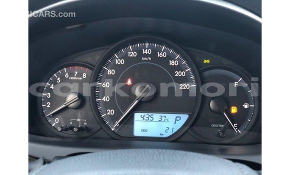 Acheter Import Voiture Toyota Yaris Blanc à Import - Dubai, Grande Comore Acheter Import Voiture Toyota Yaris Blanc à Import - Dubai, Grande Comore