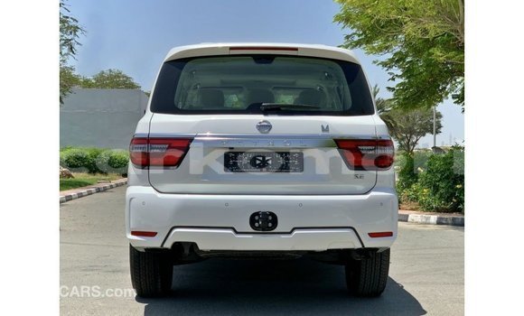 Buy Import Nissan Patrol White Car in Import - Dubai in Great Comore Buy Import Nissan Patrol White Car in Import - Dubai in Great Comore