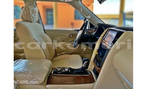Buy Import Nissan Patrol White Car in Import - Dubai in Great Comore Buy Import Nissan Patrol White Car in Import - Dubai in Great Comore