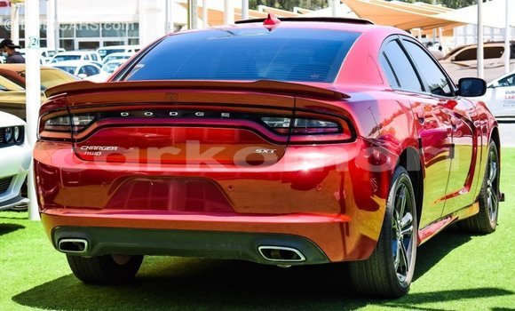 Acheter Import Voiture Dodge Charger Rouge à Import - Dubai, Grande Comore Acheter Import Voiture Dodge Charger Rouge à Import - Dubai, Grande Comore