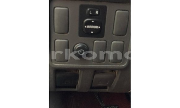 Buy Import Toyota Hilux White Car in Import - Dubai in Great Comore Buy Import Toyota Hilux White Car in Import - Dubai in Great Comore