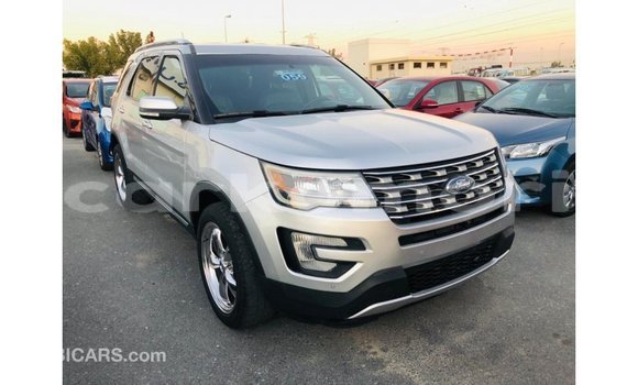 Acheter Import Voiture Ford Explorer Autre à Import - Dubai, Grande Comore Acheter Import Voiture Ford Explorer Autre à Import - Dubai, Grande Comore