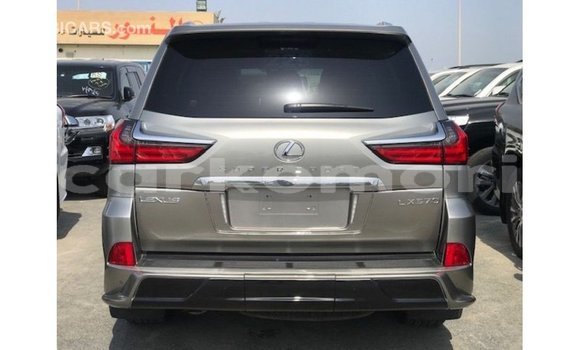 Acheter Import Voiture Lexus LX Autre à Import - Dubai, Grande Comore Acheter Import Voiture Lexus LX Autre à Import - Dubai, Grande Comore
