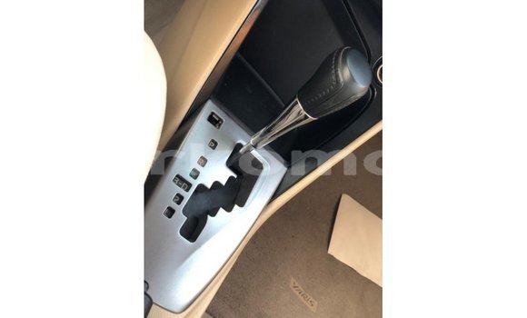 Acheter Import Voiture Toyota Yaris Blanc à Import - Dubai, Grande Comore Acheter Import Voiture Toyota Yaris Blanc à Import - Dubai, Grande Comore