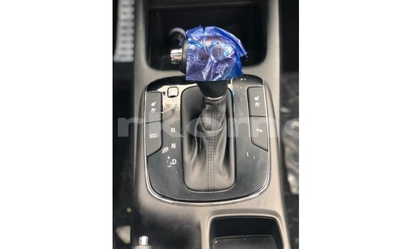 Acheter Import Voiture Kia Cerato Blanc à Import - Dubai, Grande Comore Acheter Import Voiture Kia Cerato Blanc à Import - Dubai, Grande Comore