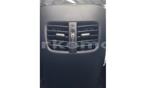 Acheter Import Voiture Kia Cerato Blanc à Import - Dubai, Grande Comore Acheter Import Voiture Kia Cerato Blanc à Import - Dubai, Grande Comore