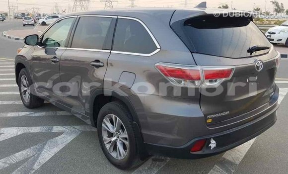 Acheter Import Voiture Toyota Highlander Autre à Import - Dubai, Grande Comore Acheter Import Voiture Toyota Highlander Autre à Import - Dubai, Grande Comore