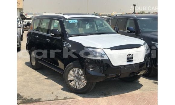 Acheter Import Voiture Nissan Patrol Noir à Import - Dubai, Grande Comore Acheter Import Voiture Nissan Patrol Noir à Import - Dubai, Grande Comore