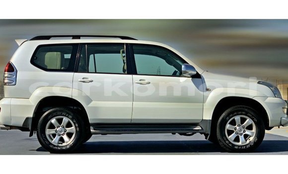 Buy Import Toyota Prado White Car in Import - Dubai in Great Comore Buy Import Toyota Prado White Car in Import - Dubai in Great Comore