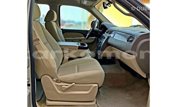 Buy Import Chevrolet Tahoe Other Car in Import - Dubai in Great Comore Buy Import Chevrolet Tahoe Other Car in Import - Dubai in Great Comore