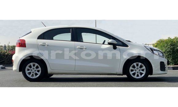 Buy Import Kia Rio White Car in Import - Dubai in Great Comore Buy Import Kia Rio White Car in Import - Dubai in Great Comore
