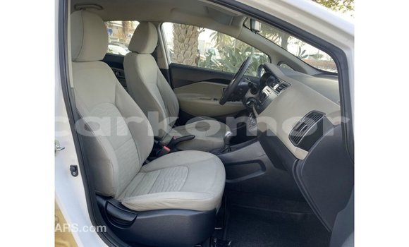 Buy Import Kia Rio White Car in Import - Dubai in Great Comore Buy Import Kia Rio White Car in Import - Dubai in Great Comore