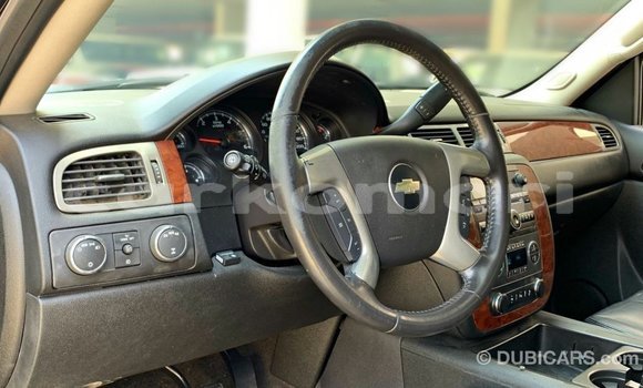 Buy Import Chevrolet Suburban Black Car in Import - Dubai in Great Comore Buy Import Chevrolet Suburban Black Car in Import - Dubai in Great Comore