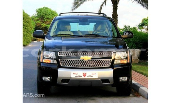 Acheter Import Voiture Chevrolet Tahoe Noir à Import - Dubai, Grande Comore Acheter Import Voiture Chevrolet Tahoe Noir à Import - Dubai, Grande Comore