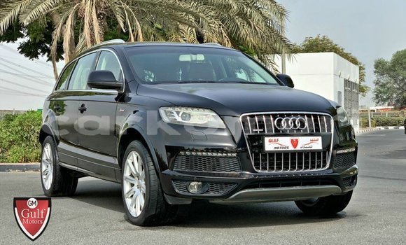 Acheter Import Voiture Audi Q7 Noir à Import - Dubai, Grande Comore