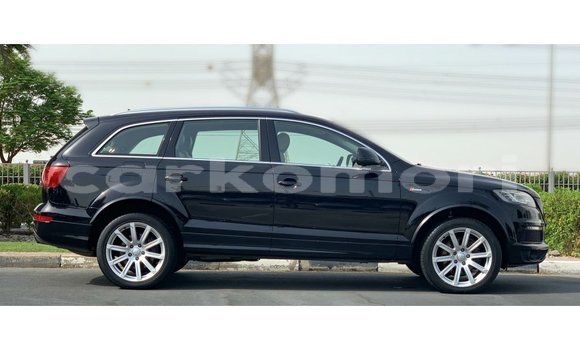 Acheter Import Voiture Audi Q7 Noir à Import - Dubai, Grande Comore Acheter Import Voiture Audi Q7 Noir à Import - Dubai, Grande Comore