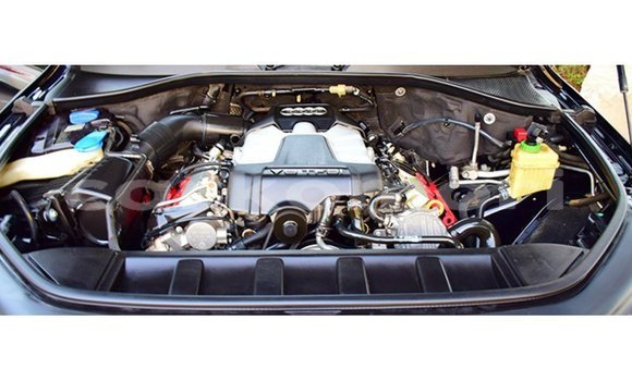 Acheter Import Voiture Audi Q7 Noir à Import - Dubai, Grande Comore Acheter Import Voiture Audi Q7 Noir à Import - Dubai, Grande Comore