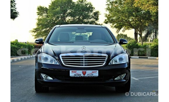 Buy Import Mercedes-Benz 200 Blue Car in Import - Dubai in Great Comore Buy Import Mercedes-Benz 200 Blue Car in Import - Dubai in Great Comore