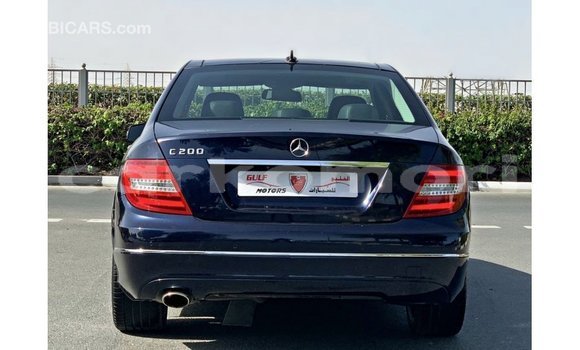 Buy Import Mercedes-Benz 200 Blue Car in Import - Dubai in Great Comore Buy Import Mercedes-Benz 200 Blue Car in Import - Dubai in Great Comore