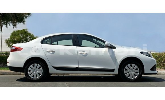 Buy Import Renault Fluence White Car in Import - Dubai in Great Comore Buy Import Renault Fluence White Car in Import - Dubai in Great Comore