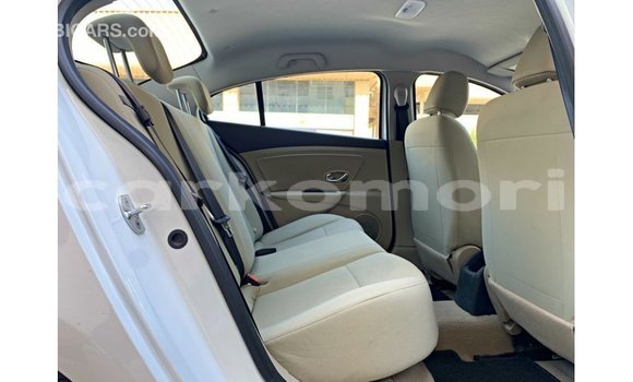 Buy Import Renault Fluence White Car in Import - Dubai in Great Comore Buy Import Renault Fluence White Car in Import - Dubai in Great Comore