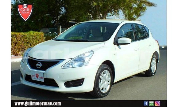 Buy Import Nissan Tiida White Car in Import - Dubai in Great Comore