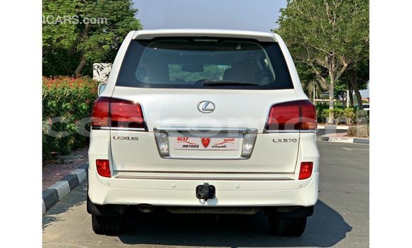 Buy Import Lexus LX White Car in Import - Dubai in Great Comore Buy Import Lexus LX White Car in Import - Dubai in Great Comore