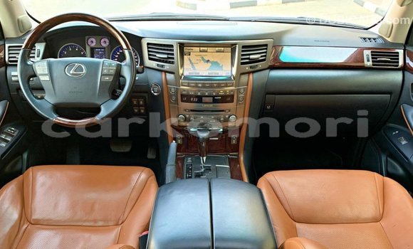 Buy Import Lexus LX White Car in Import - Dubai in Great Comore Buy Import Lexus LX White Car in Import - Dubai in Great Comore