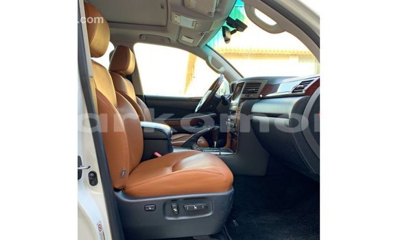 Buy Import Lexus LX White Car in Import - Dubai in Great Comore Buy Import Lexus LX White Car in Import - Dubai in Great Comore