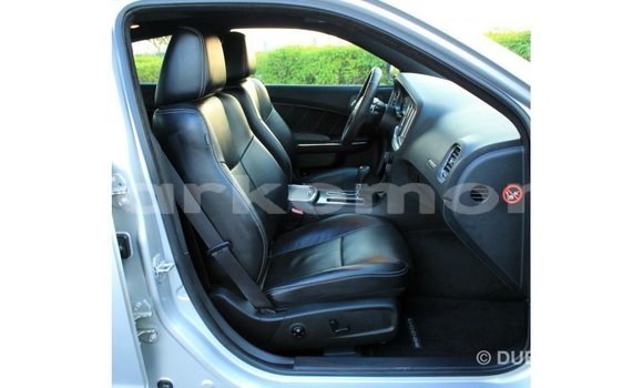 Acheter Import Voiture Dodge Charger Autre à Import - Dubai, Grande Comore Acheter Import Voiture Dodge Charger Autre à Import - Dubai, Grande Comore